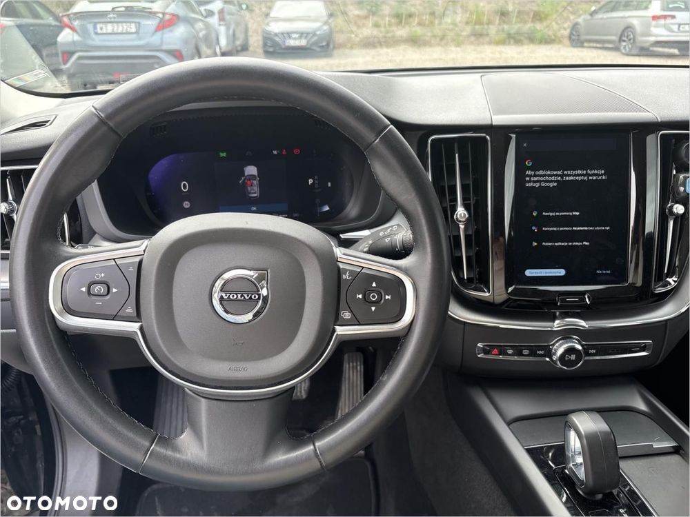 Volvo XC 60 B4 D AWD Core - 12