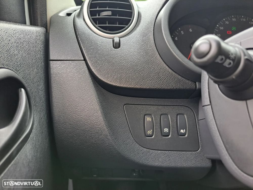 Renault KANGOO - 11