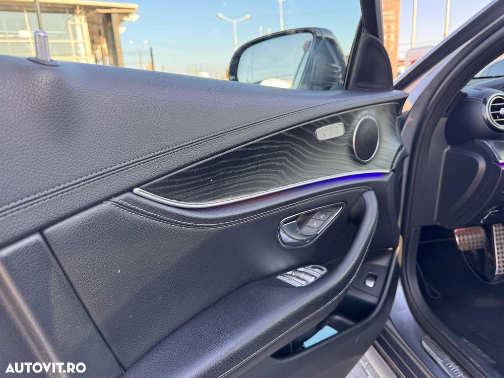 Mercedes-Benz E 220 d 9G-TRONIC AMG Line - 15