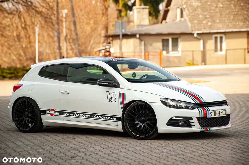 Volkswagen Scirocco 1.4 TSI Perfectline R-Style - 12