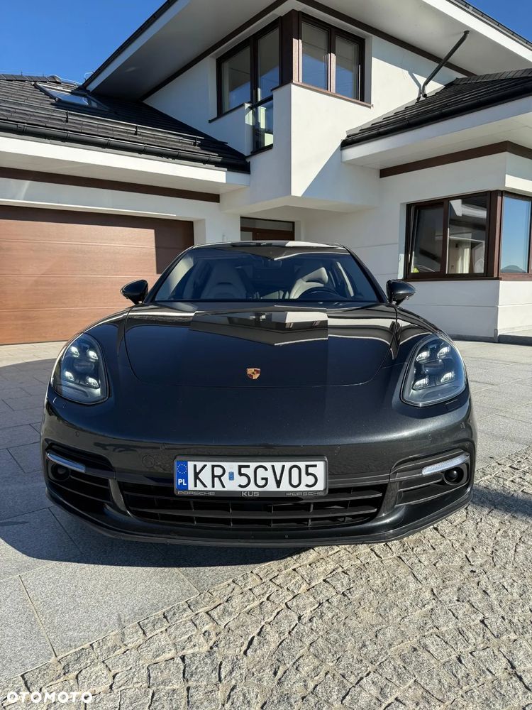 Porsche Panamera 4S - 2