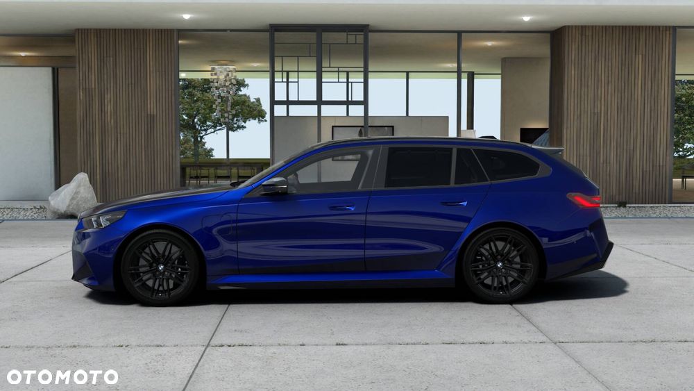 BMW M5 xDrive - 2