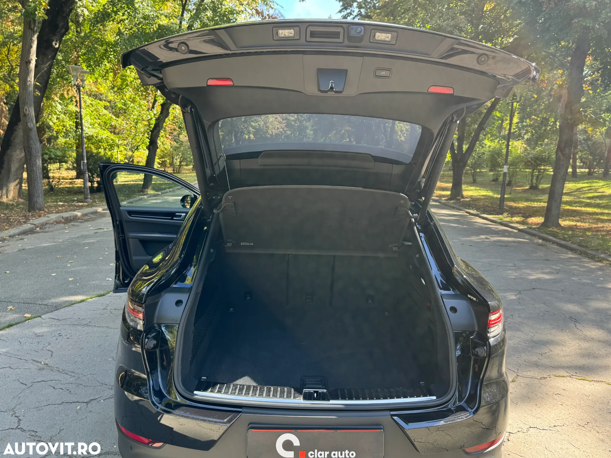 Porsche Cayenne Coupe - 31
