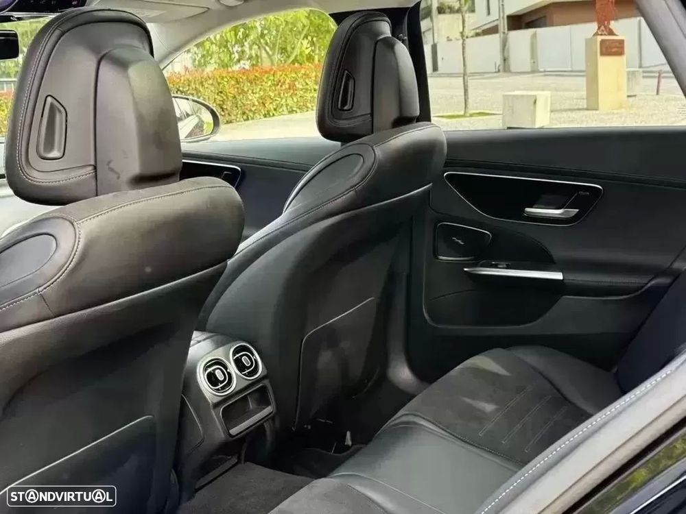 Mercedes-Benz C 300 e AMG Line - 11