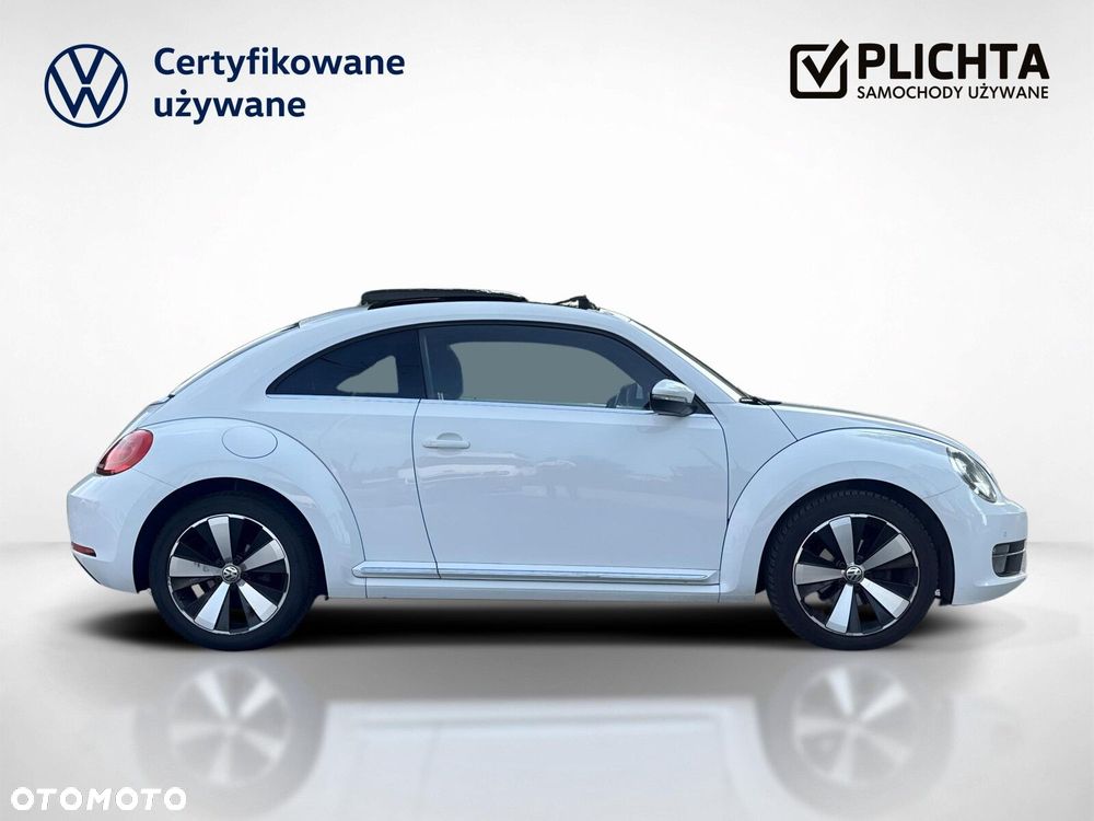 Volkswagen New Beetle - 7