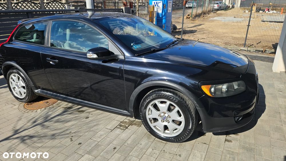 Volvo C30 2.0D Momentum - 1