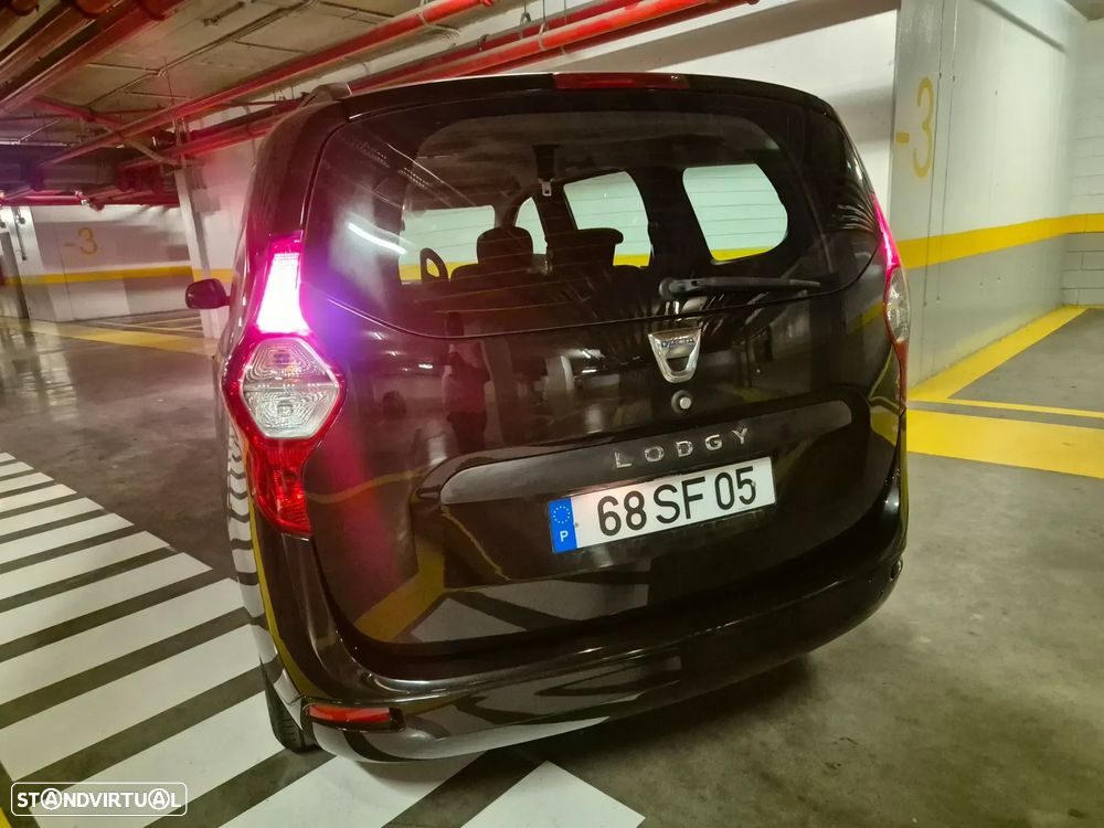 Dacia Lodgy 1.2 TCe Confort 7L - 17