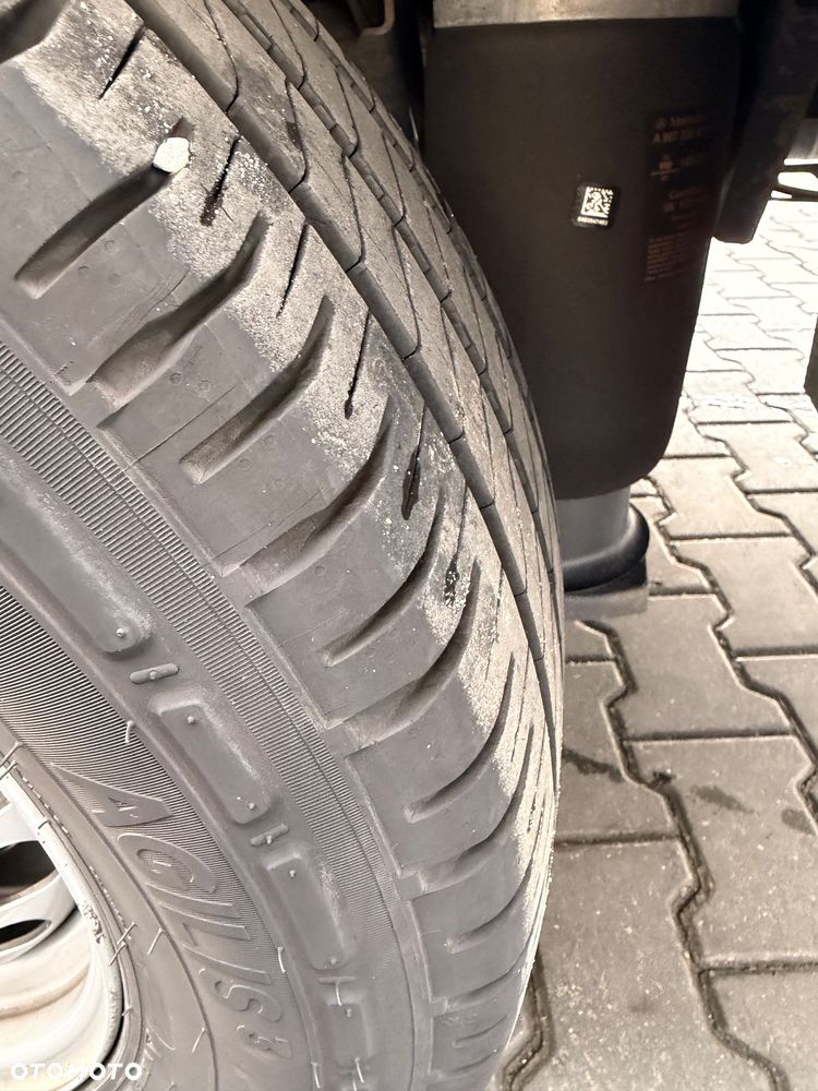 Mercedes-Benz Sprinter - 7