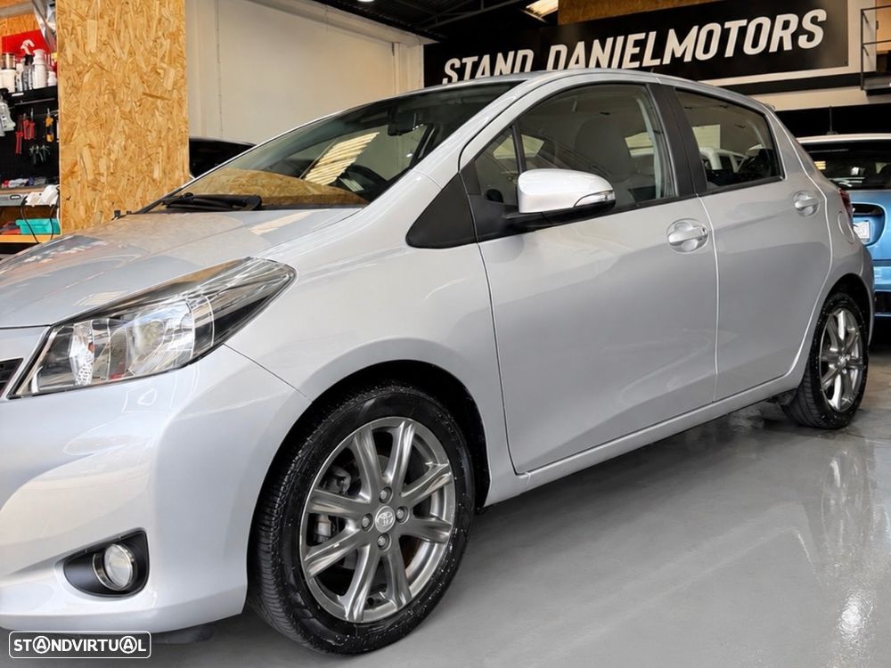 Toyota Yaris 1.4 D-4D Sport+P.Techno - 3