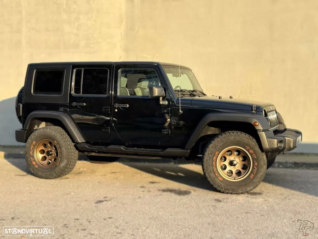 Jeep Wrangler Unlimited 2.8 CRD DPF Sport - 2