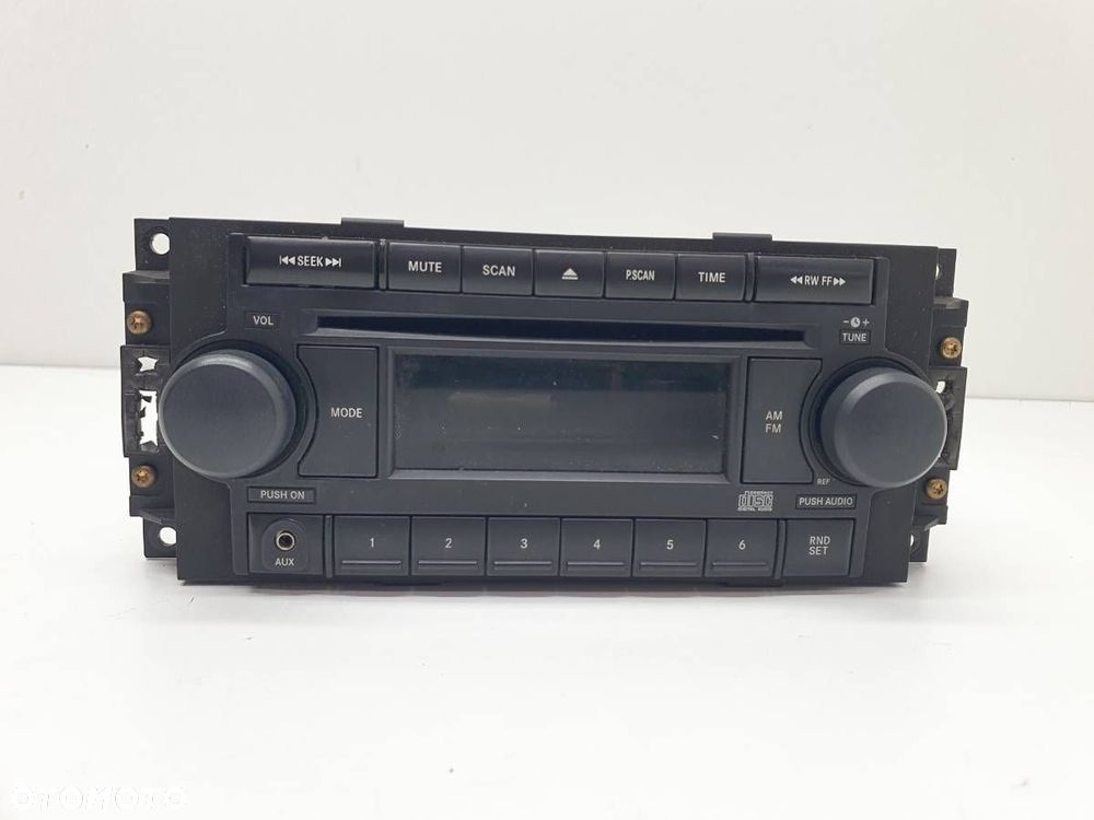 RADIO ODTWARZACZ CD CHRYSLER PT CRUISER LIFT EUROPA P05064173AE - 1