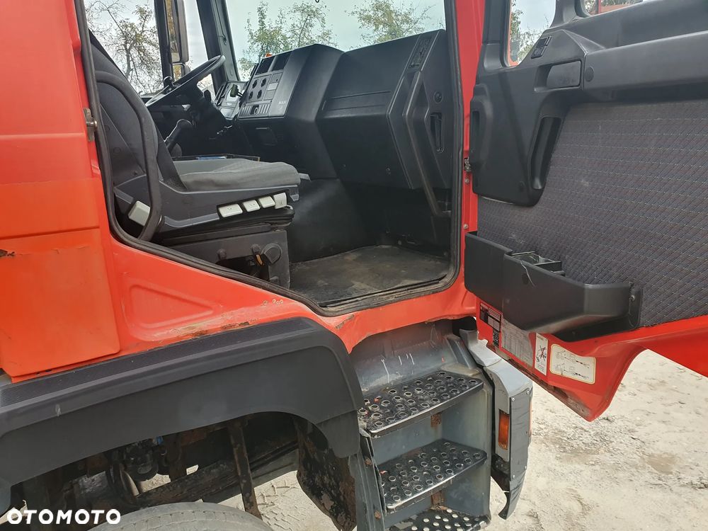 MAN 27.362 Hydroburta 6x6 - 23