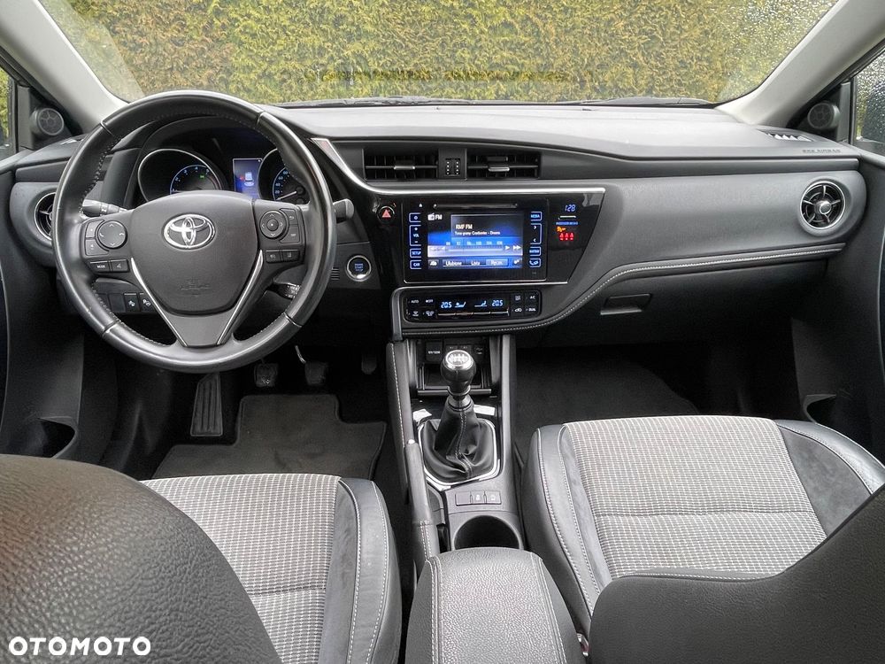 Toyota Auris 1.2 Turbo Comfort - 6
