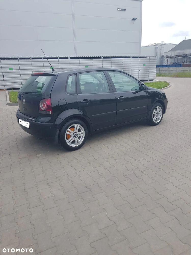 Volkswagen Polo - 4