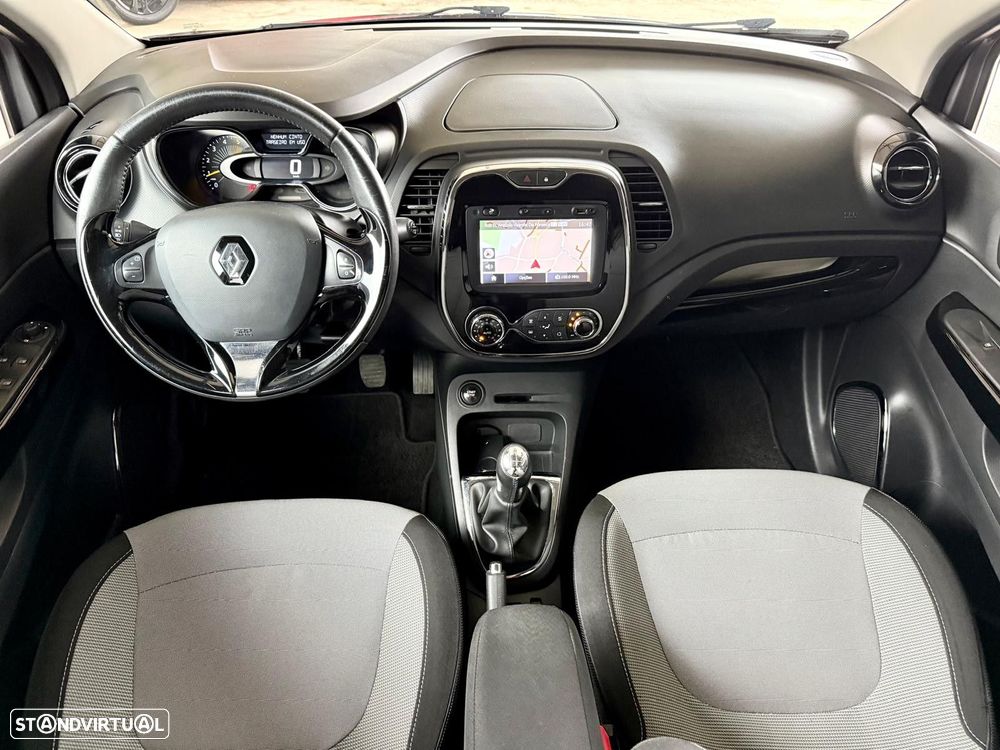 Renault Captur 1.5 dCi Exclusive - 11