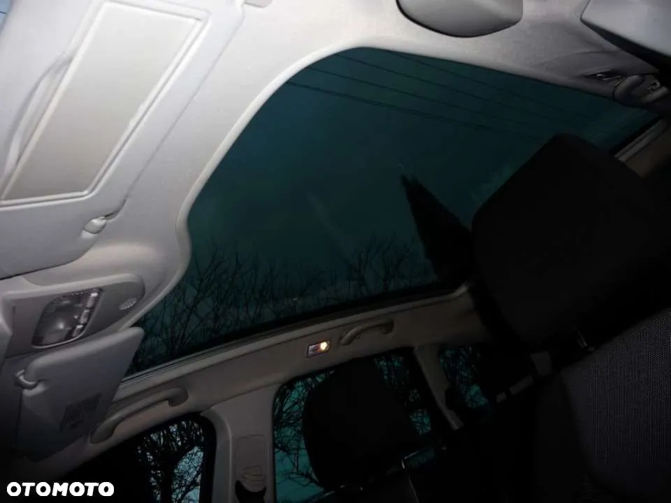 Peugeot 308 - 8