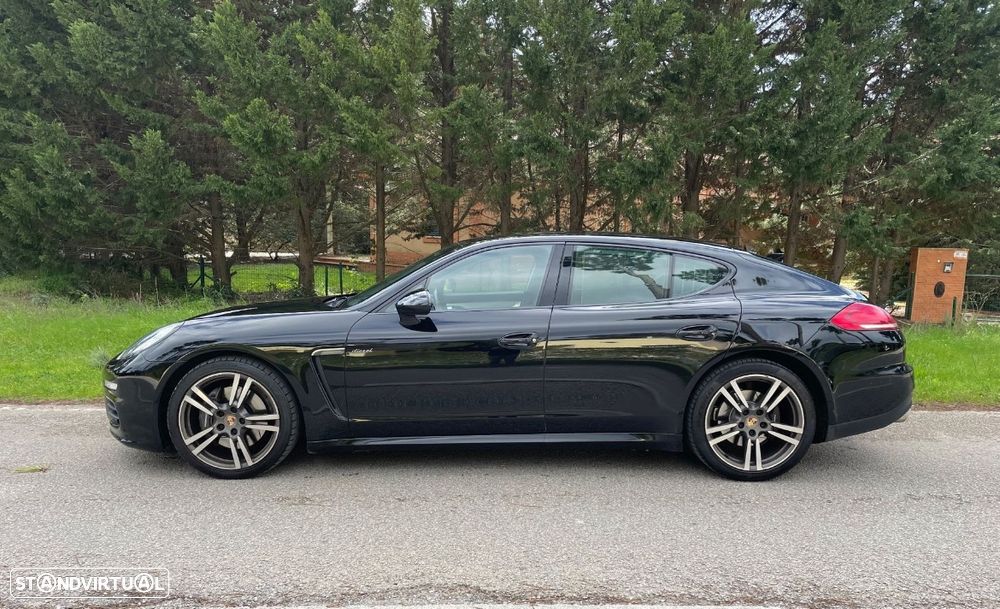 Porsche Panamera Standard - 3