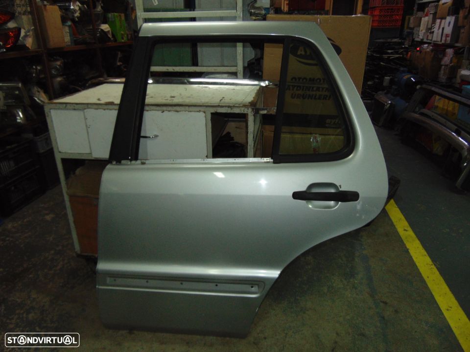 Mercedes jipe ml w163 portas de trás - 6