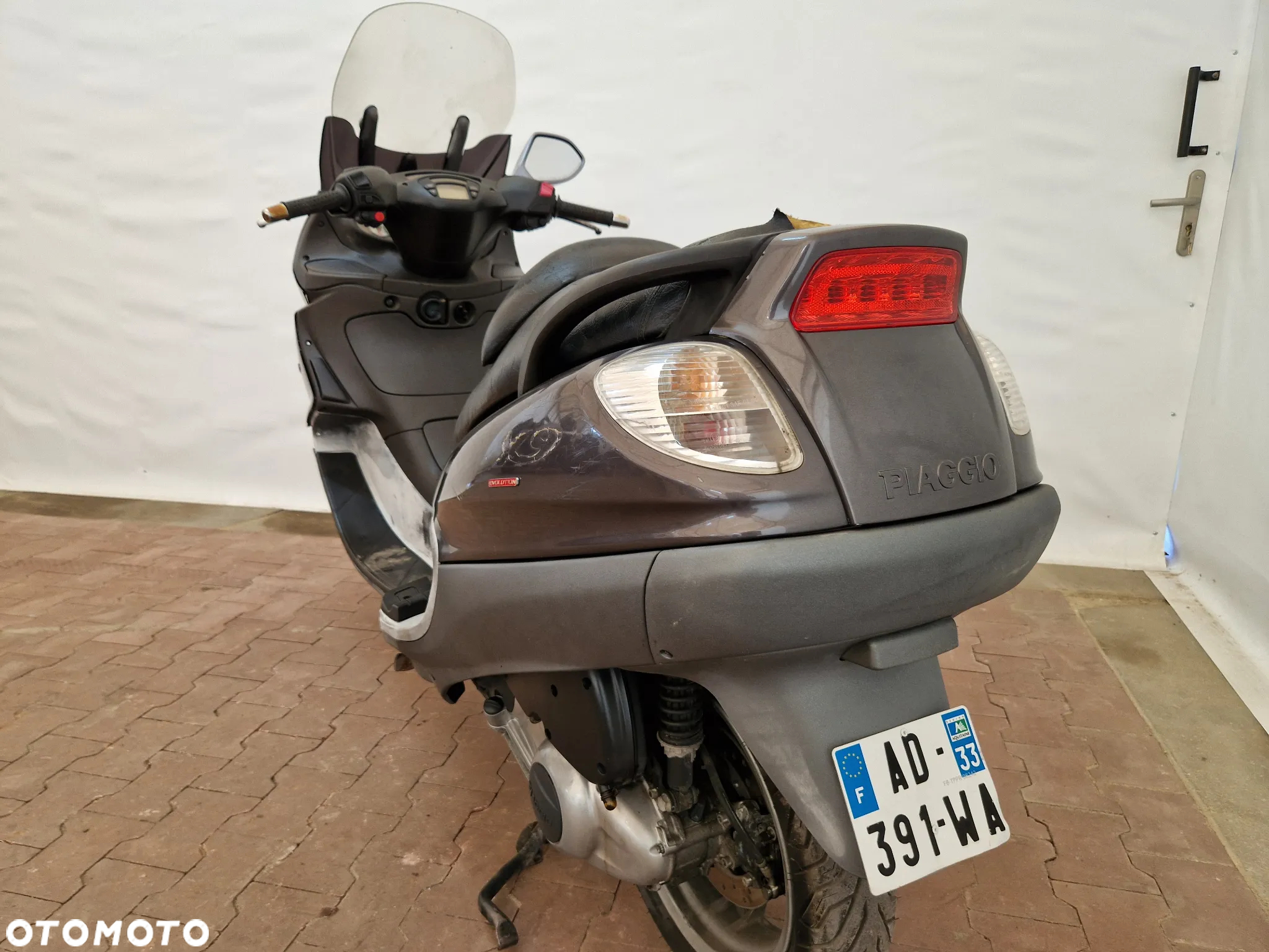Piaggio X9 - 28