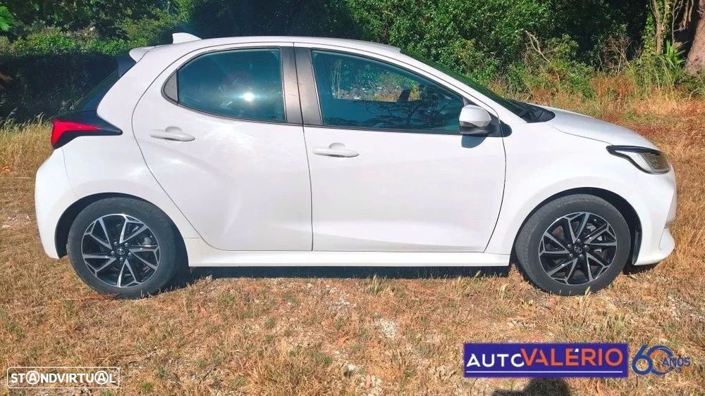 Toyota Yaris 1.5 HDF Comfort Plus - 8
