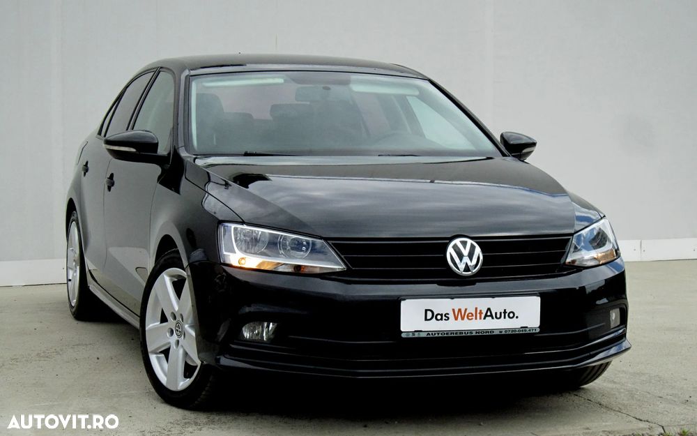 Volkswagen Jetta 2.0 TDI Comfortline - 12
