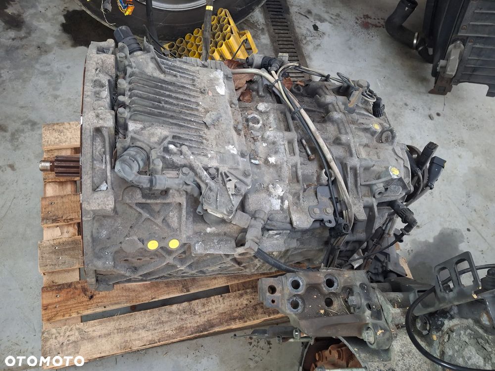 SKRZYRZYNIA BIEGÓW DAF CF 400 EURO E6 - 4