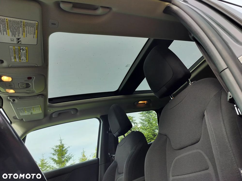 Jeep Renegade - 12