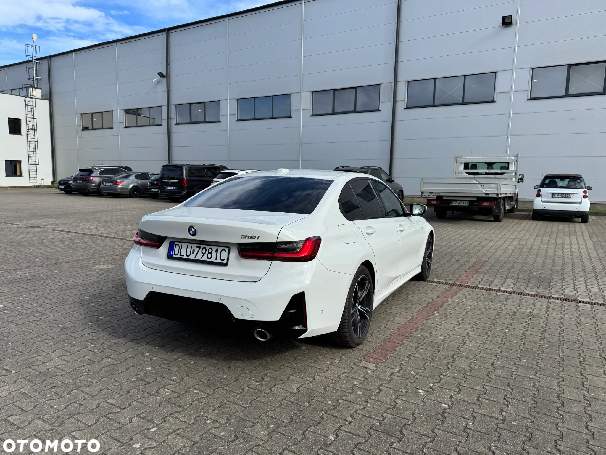 BMW Seria 3 318i - 14