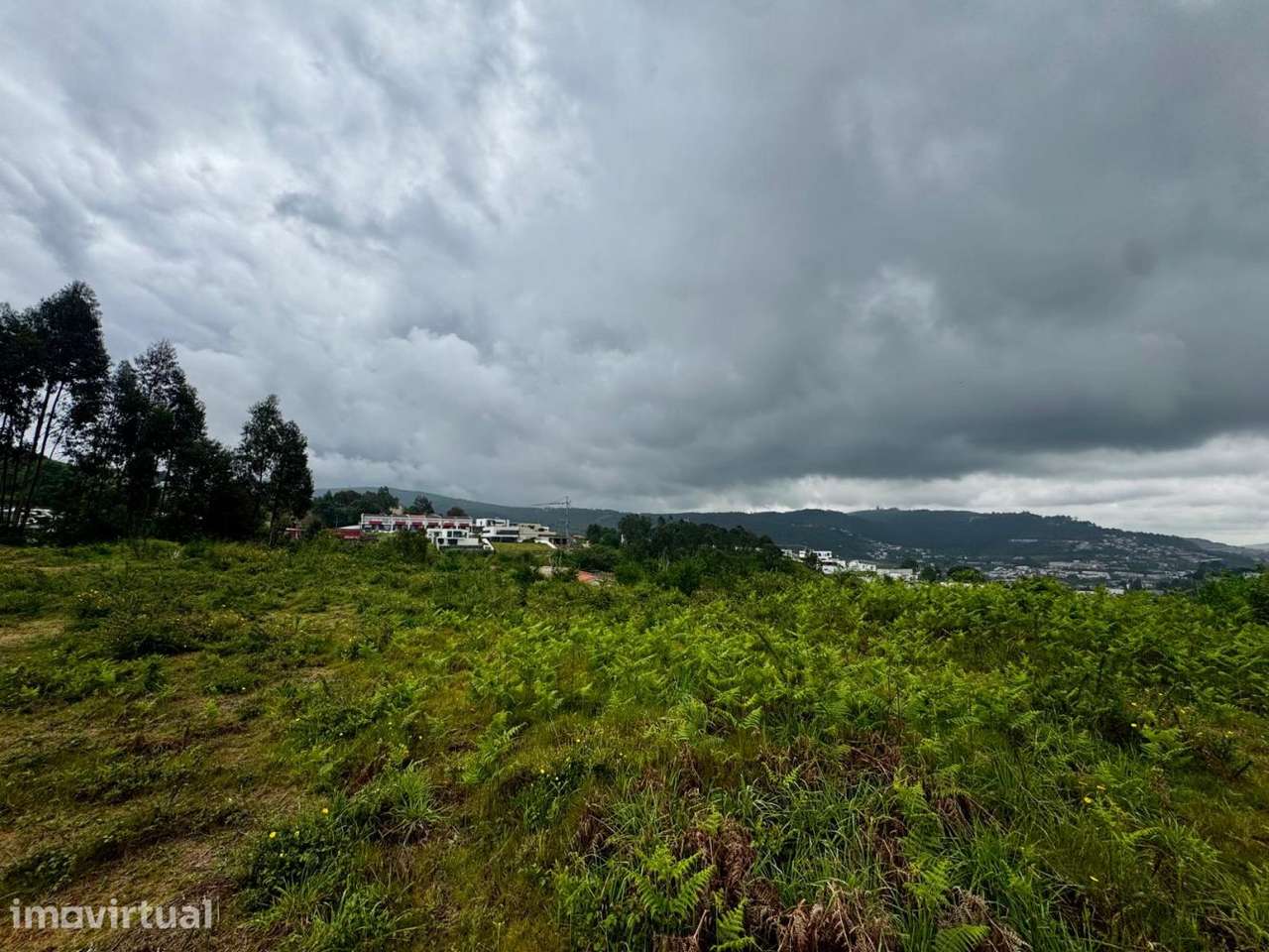 Terreno Rústico com 4.000 m² em Este São Mamede, Braga – Tranquil - Grande imagem: 2/11
