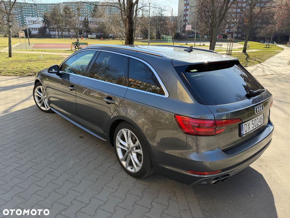Audi A4 Avant 3.0 TDI quattro S tronic sport - 11