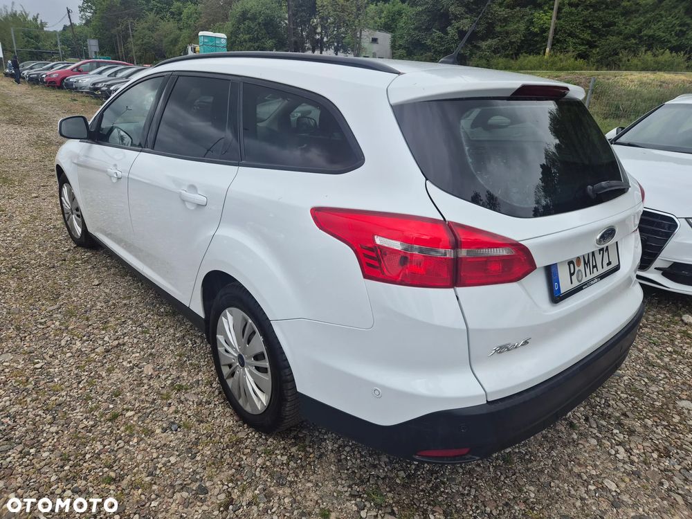 Ford Focus 1.0 EcoBoost Start-Stopp-System SYNC Edition - 8