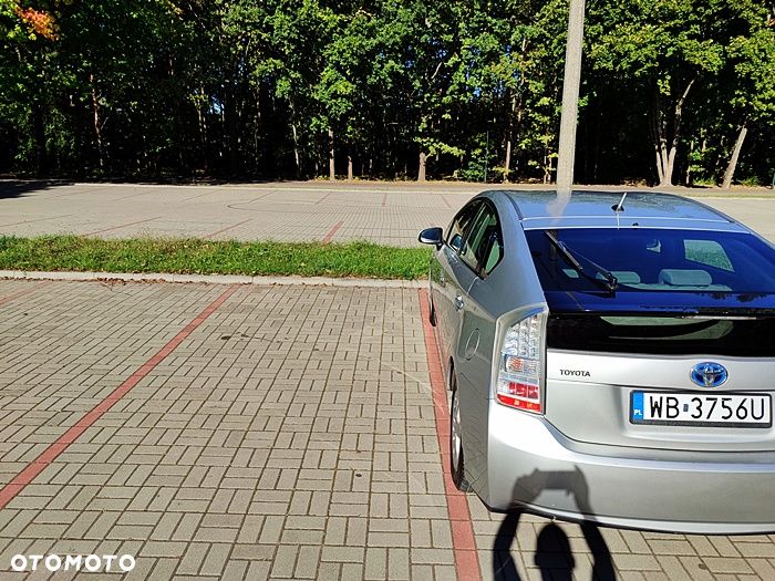 Toyota Prius - 8