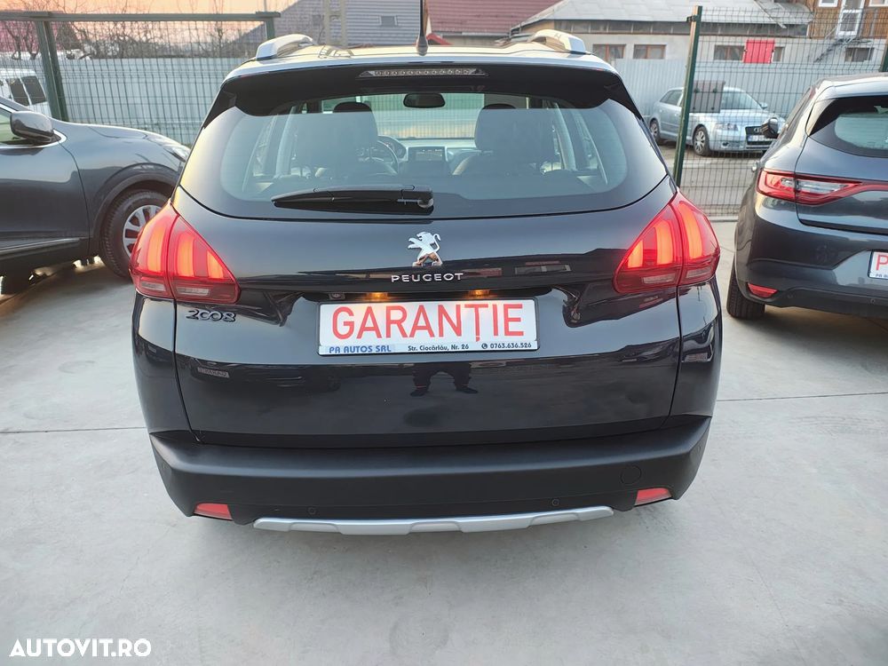 Peugeot 2008 PureTech 110 Stop&Start Allure - 17