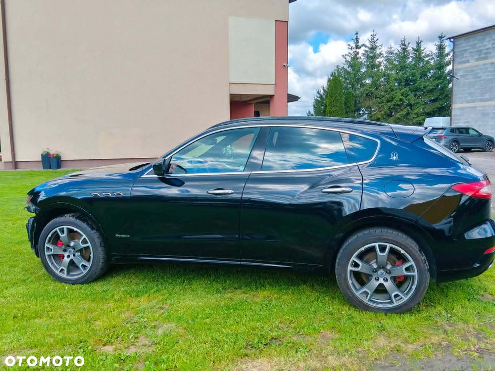 Maserati Levante Q4 - 6