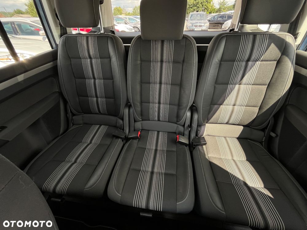 Volkswagen Touran 1.4 TSI DSG MATCH - 19