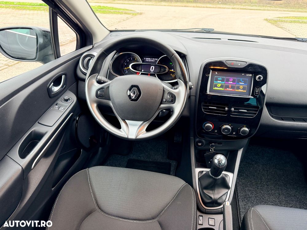 Renault Clio III 1.5dCi Night&Day - 26