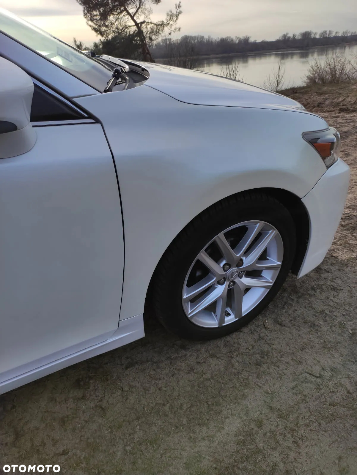 Lexus CT 200h Dynamic Line - 11