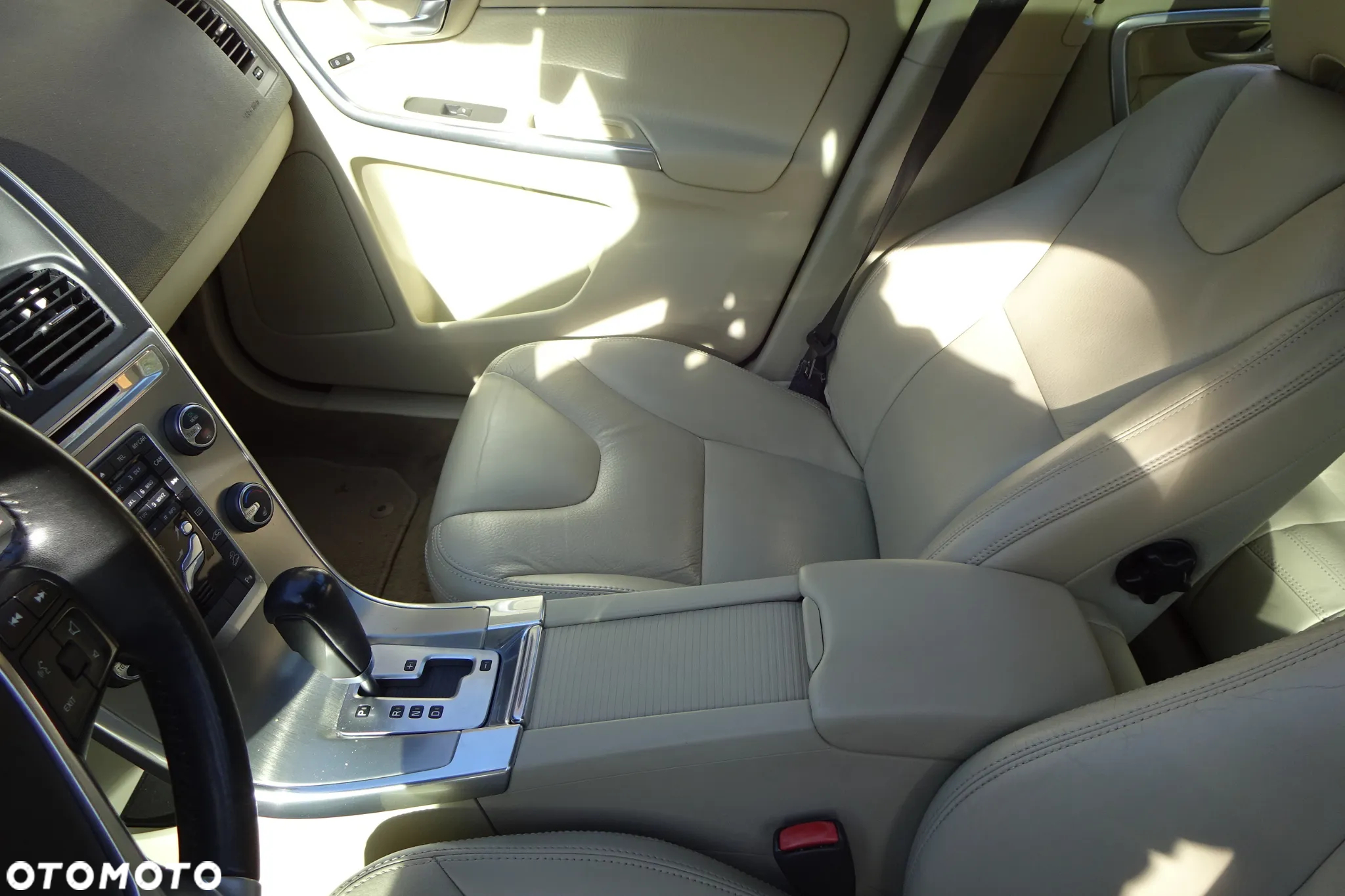Volvo XC 60 - 8