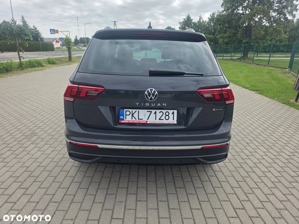 Volkswagen Tiguan 2.0 TDI SCR 4Mot Elegance DSG - 10