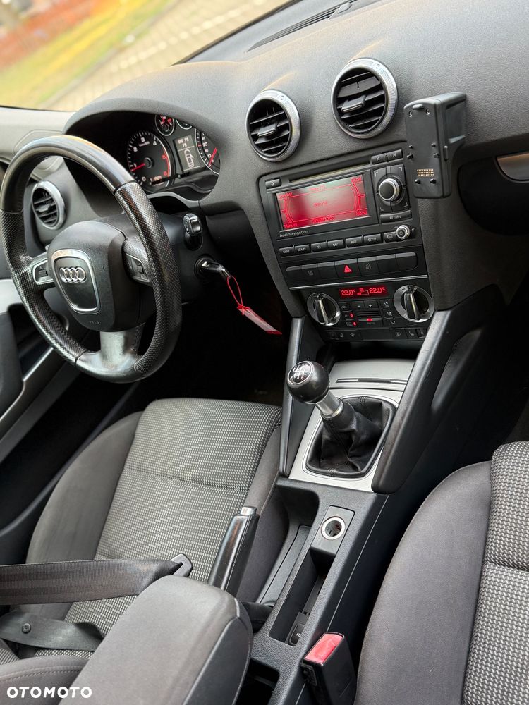 Audi A3 3-drzwiowe 2.0 TDI Attraction - 29