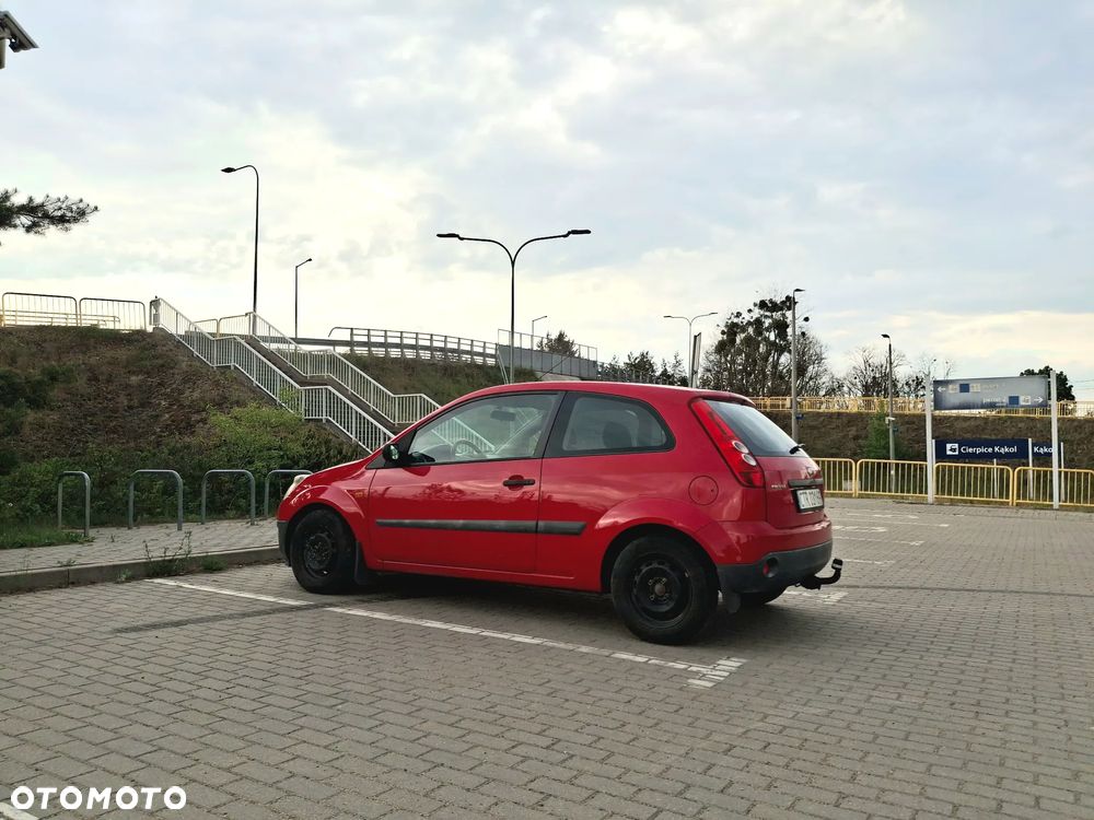 Ford Fiesta 1.3 - 2