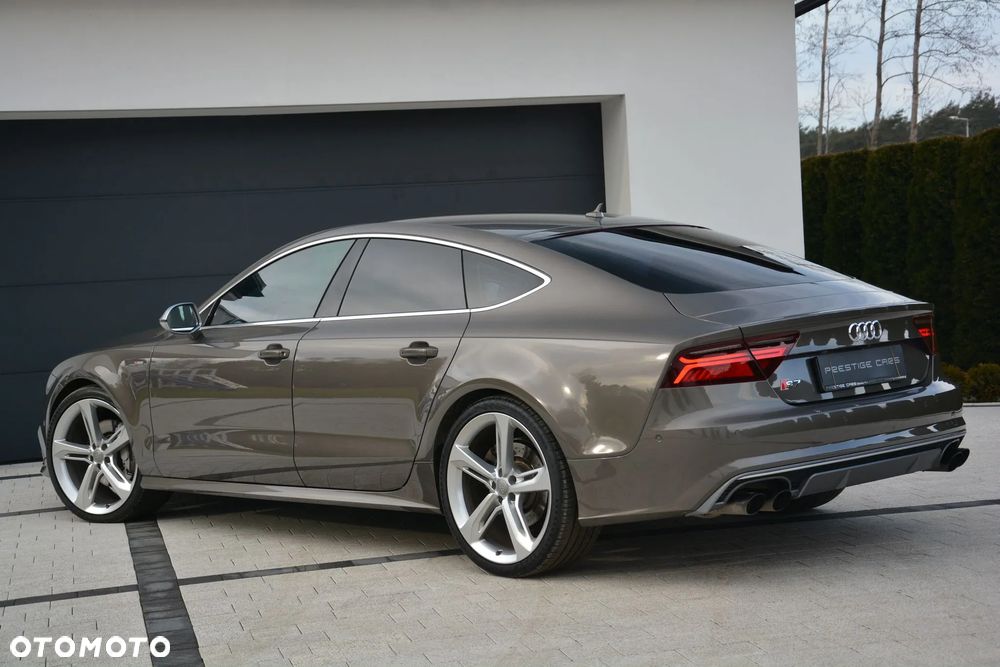 Audi A7 Sportback - 11
