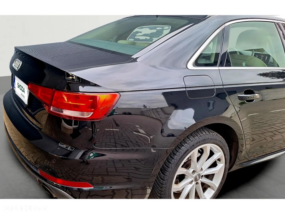 Audi A4 - 5