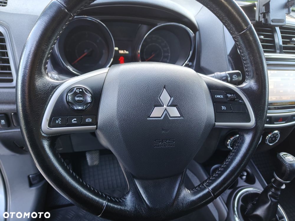 Mitsubishi ASX - 13