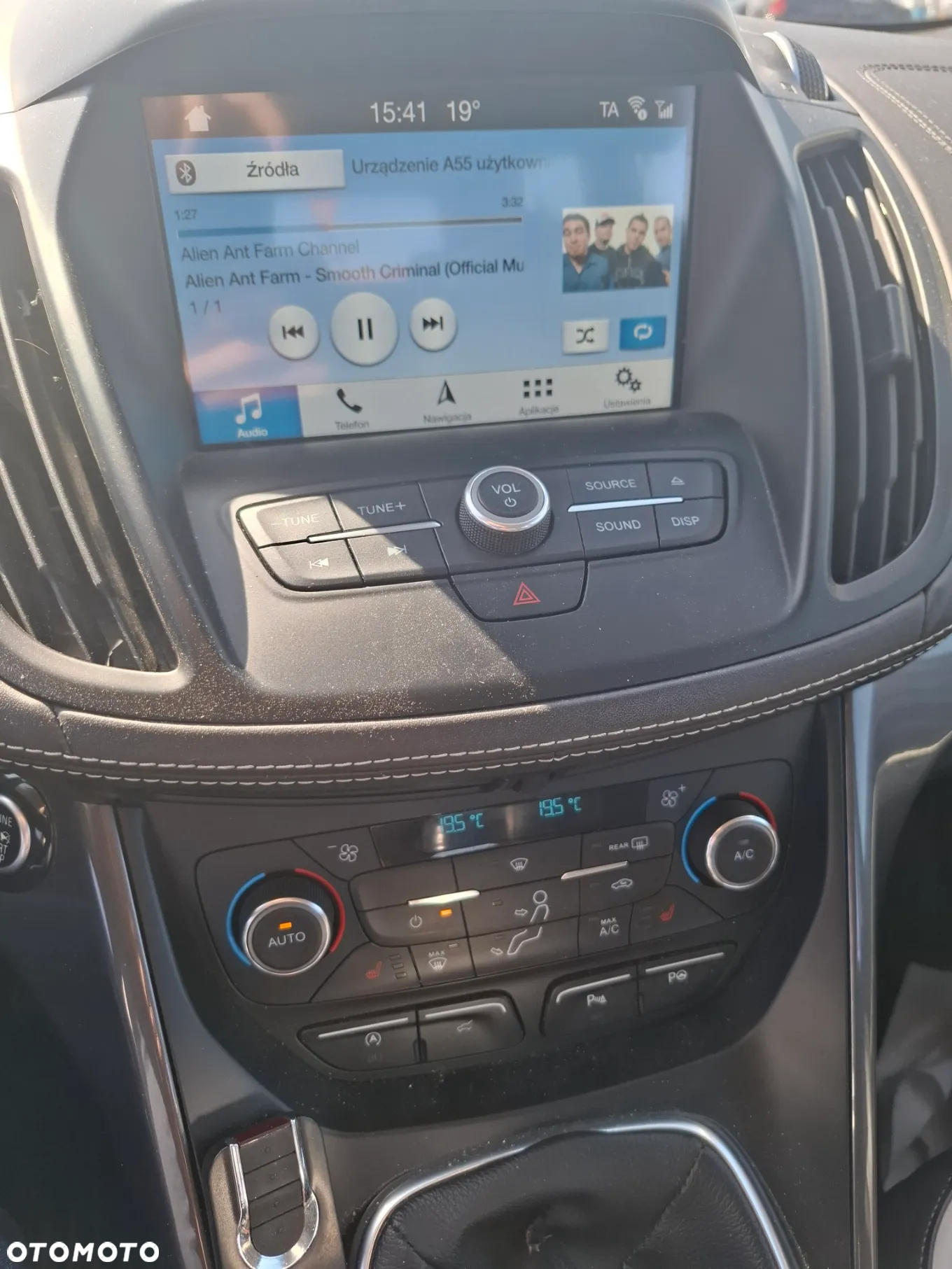 Ford Kuga - 11
