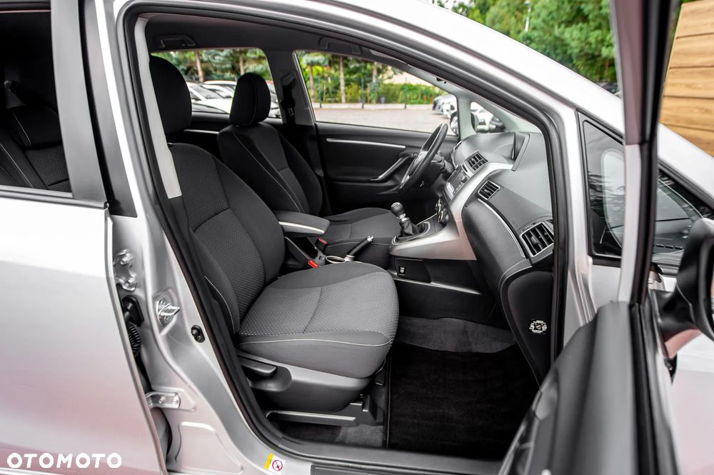 Toyota Verso 1.8 7-Sitzer Comfort - 21