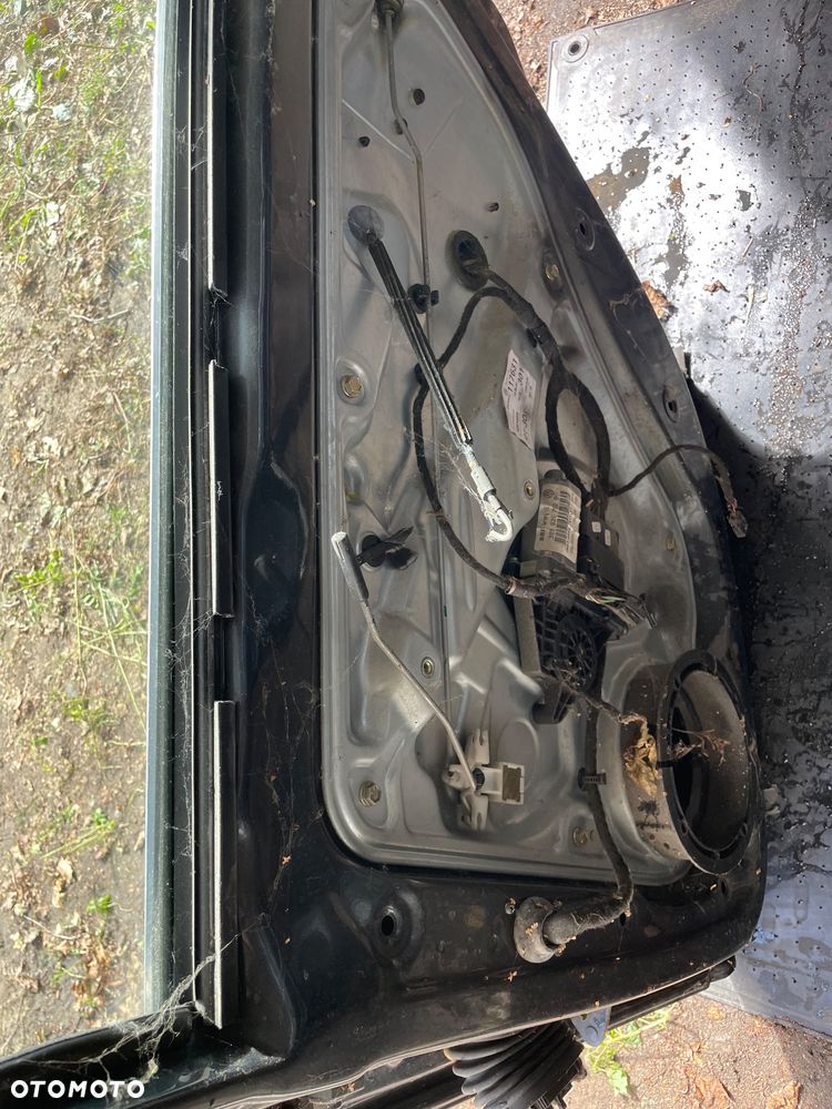 vw passat b5 fl  kombi drzwi lewe prawe  tył kompletne KOLOR LC7V listwa chrom - 21