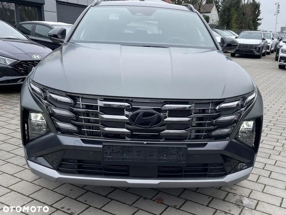 Hyundai Tucson - 2