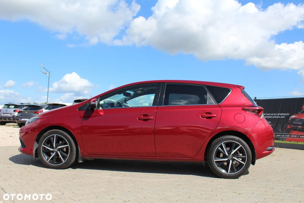 Toyota Auris 1.6 Premium Comfort - 11