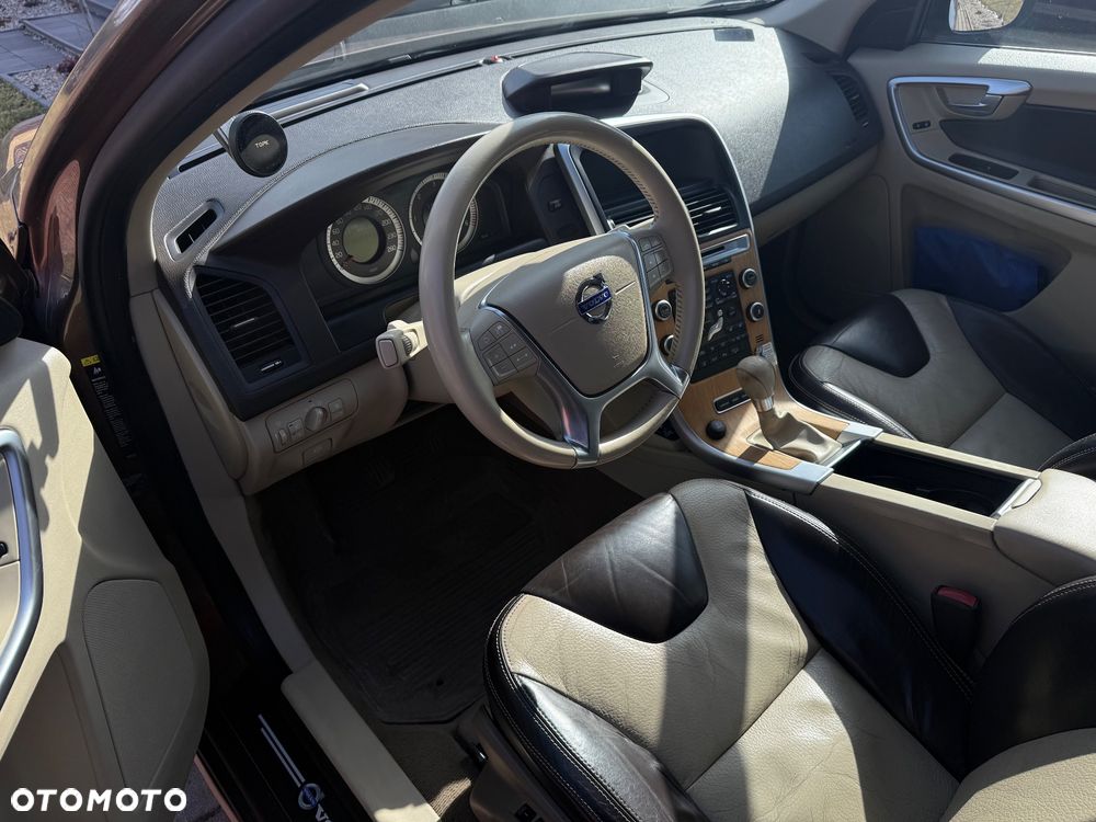 Volvo XC 60 D5 AWD Summum - 19